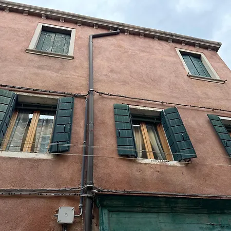 Palazzo Ad##### *